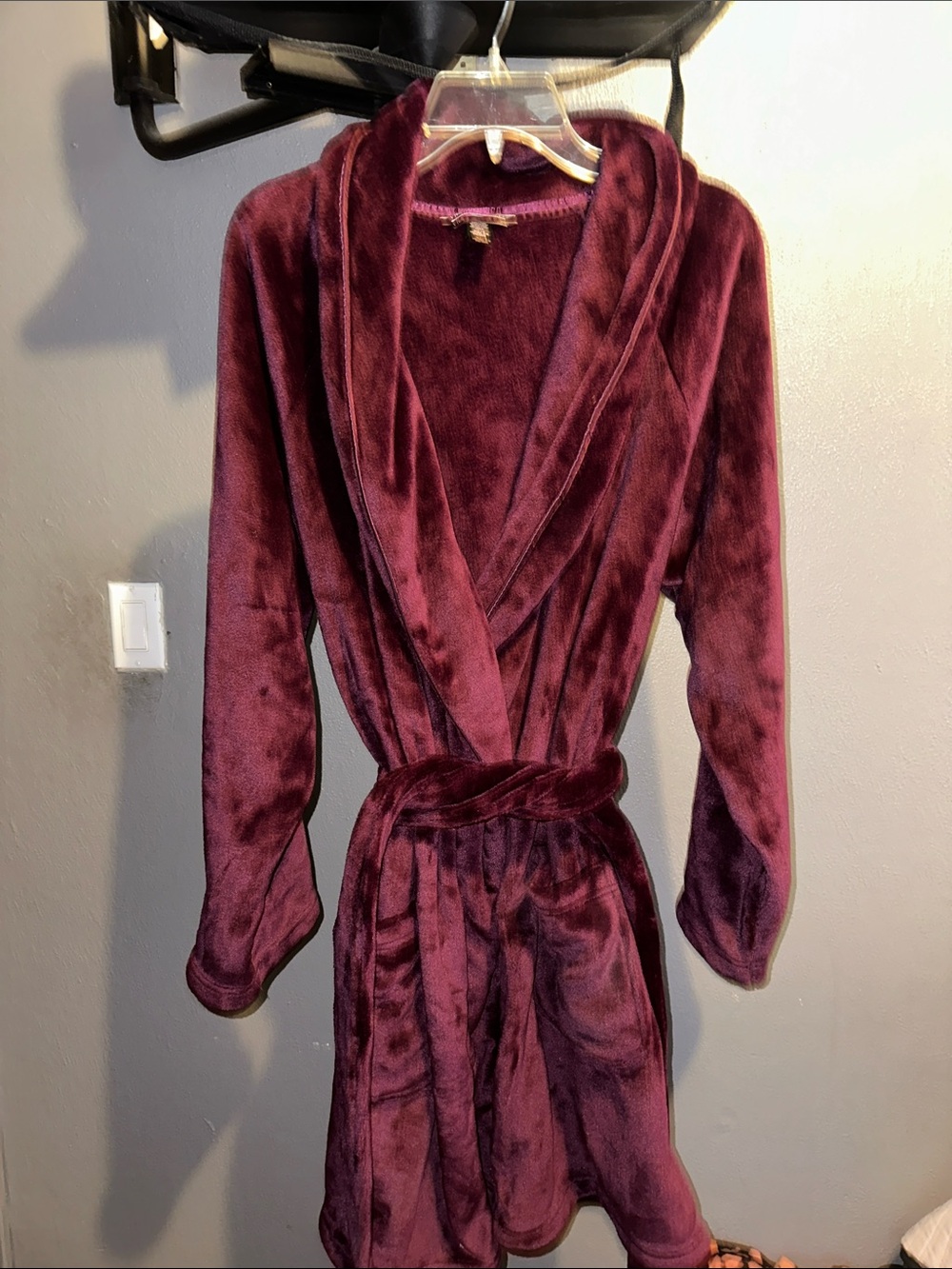 Victoria's Secret Plush Shawl Collar Robe - Wine